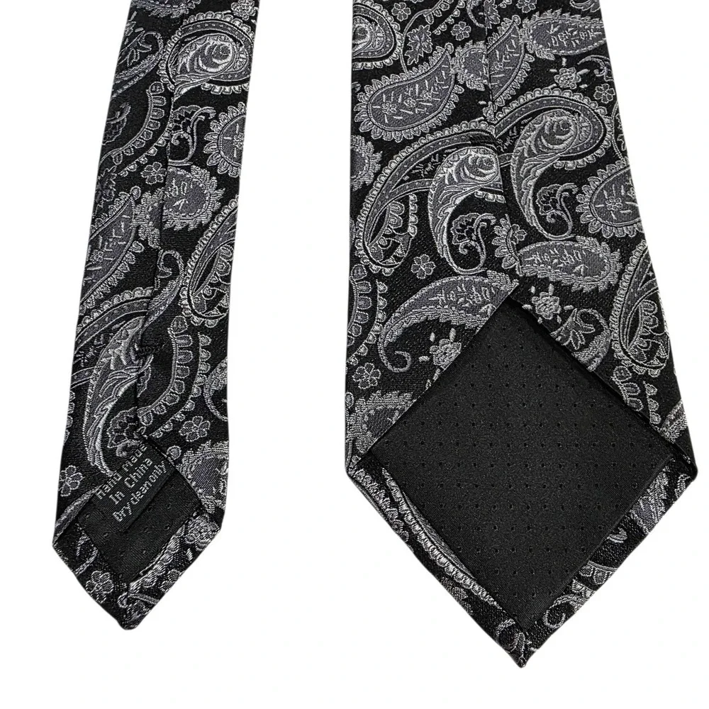 NWT Pronto Uomo Paisley Silk Tie Black Silver Stains Liquid‎ Repellent Hand Made